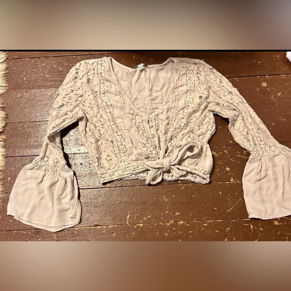 American Eagle Blouse